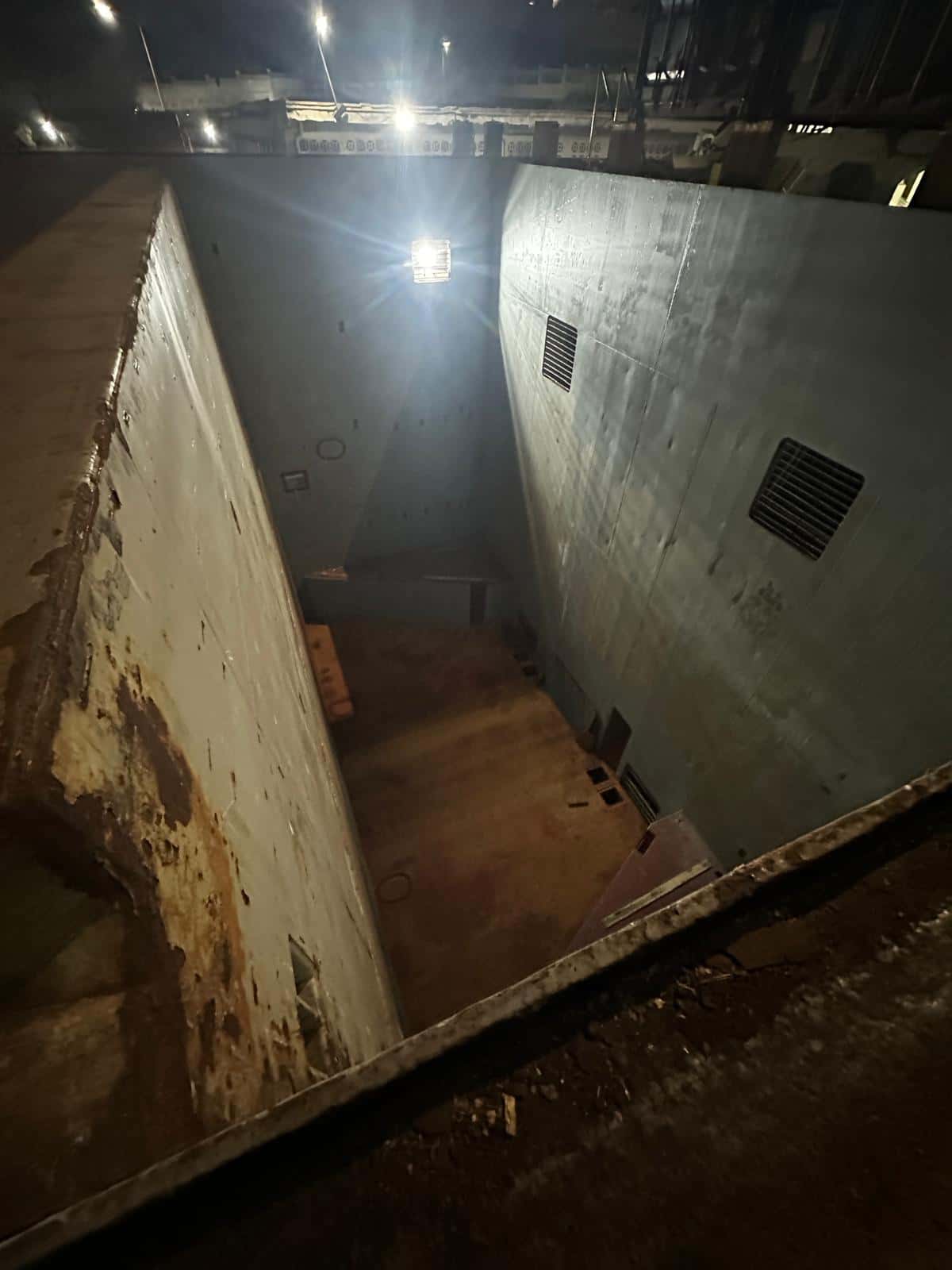 MV EBRU — ambar 23