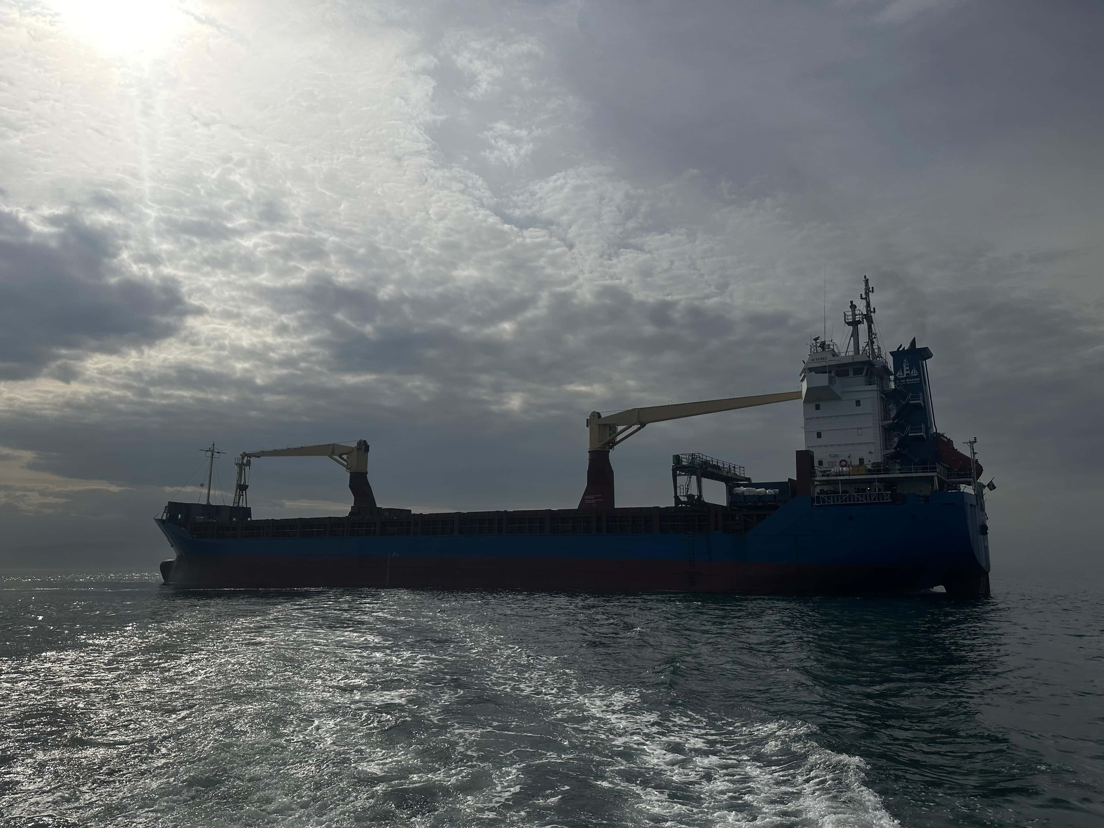 MV EBRU — dış görünüm 3